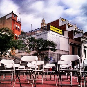 14298_226718900792682_846660674_n